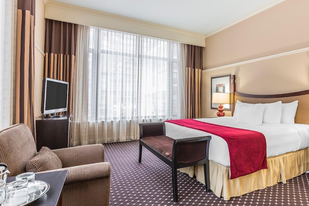 Hotel Blake