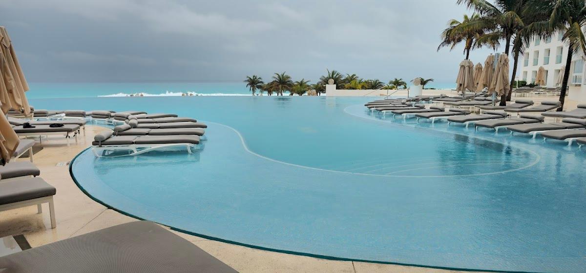 Le Blanc Spa Resort Cancun