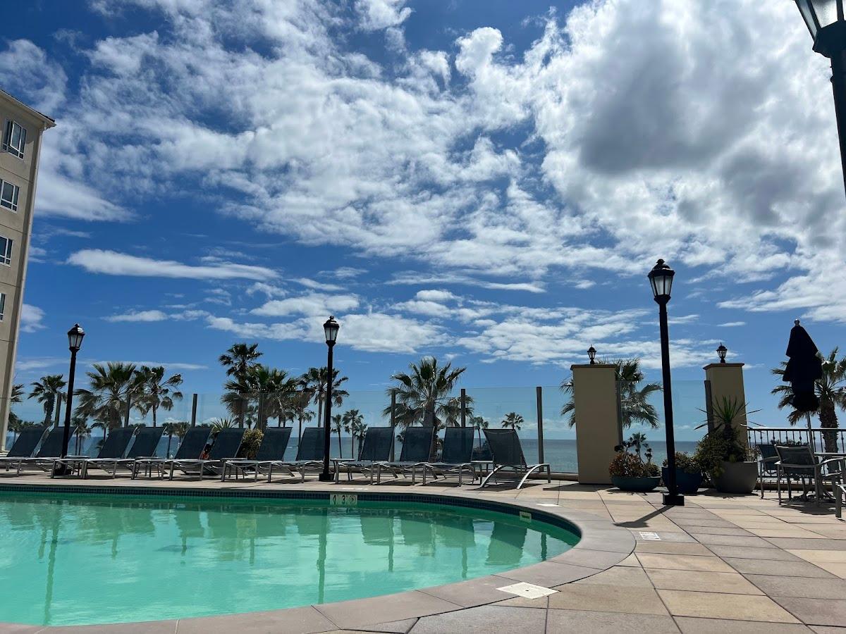 Club Wyndham Oceanside Pier Resort