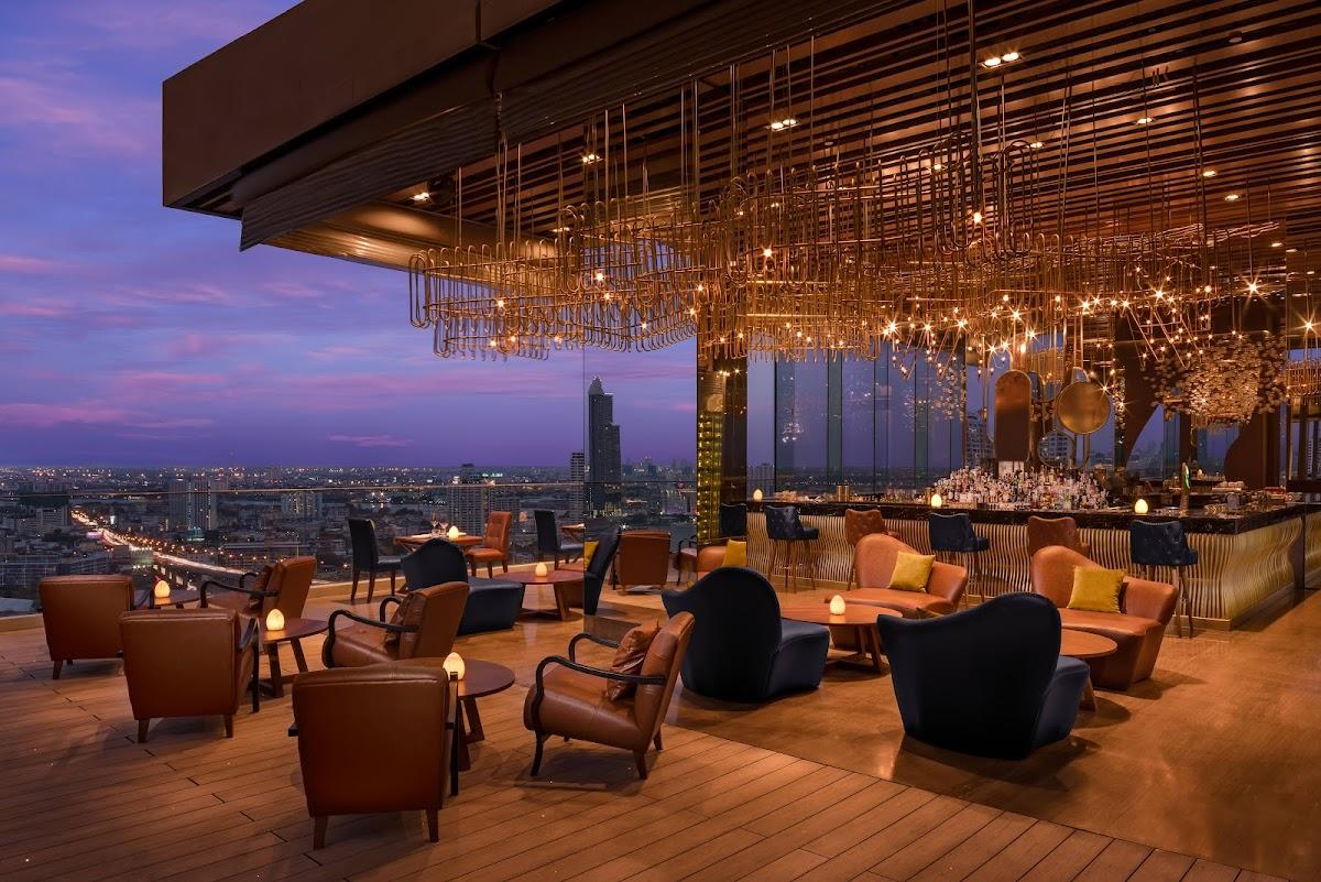 Avani Riverside Bangkok Hotel