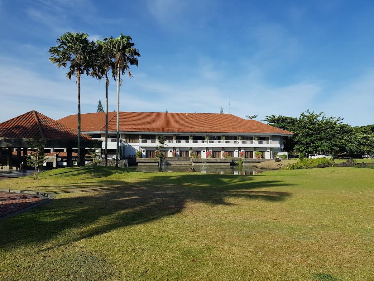 Mount Malarayat Golf & Country Club