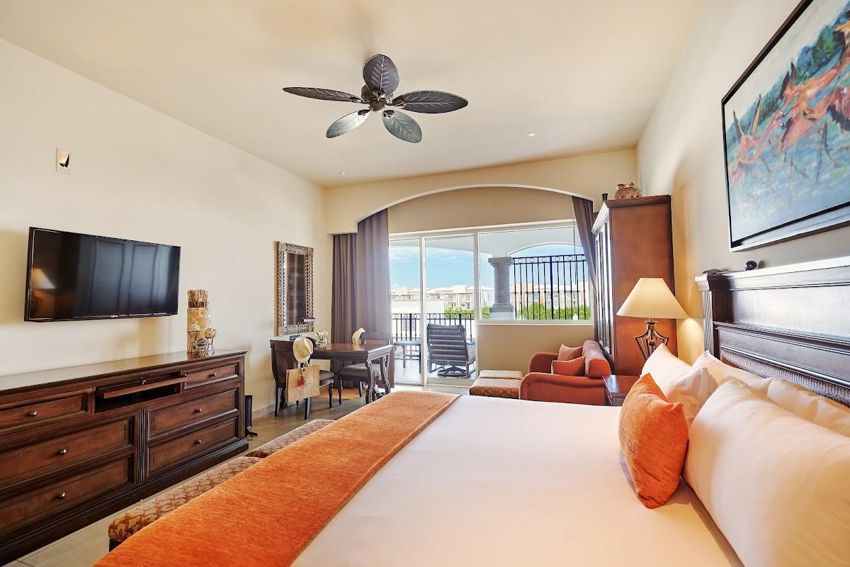 Grand Residences by Royal Resorts