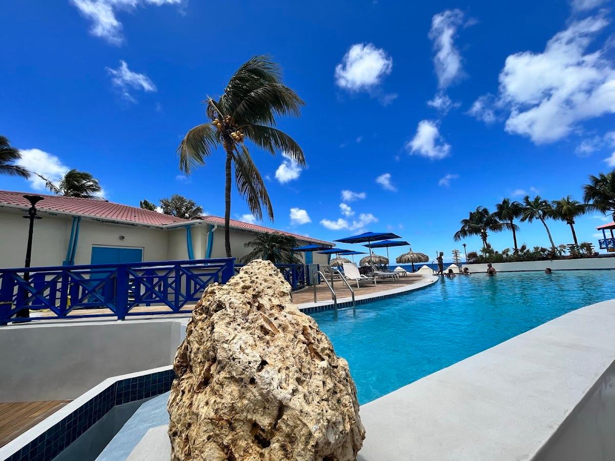 Divi Flamingo Beach Resort & Casino