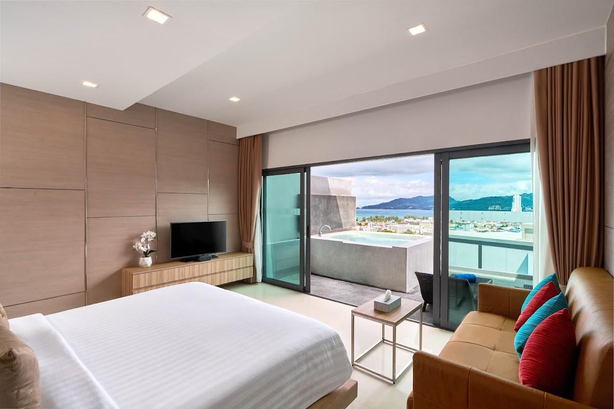 Patong Bay Hill Resort