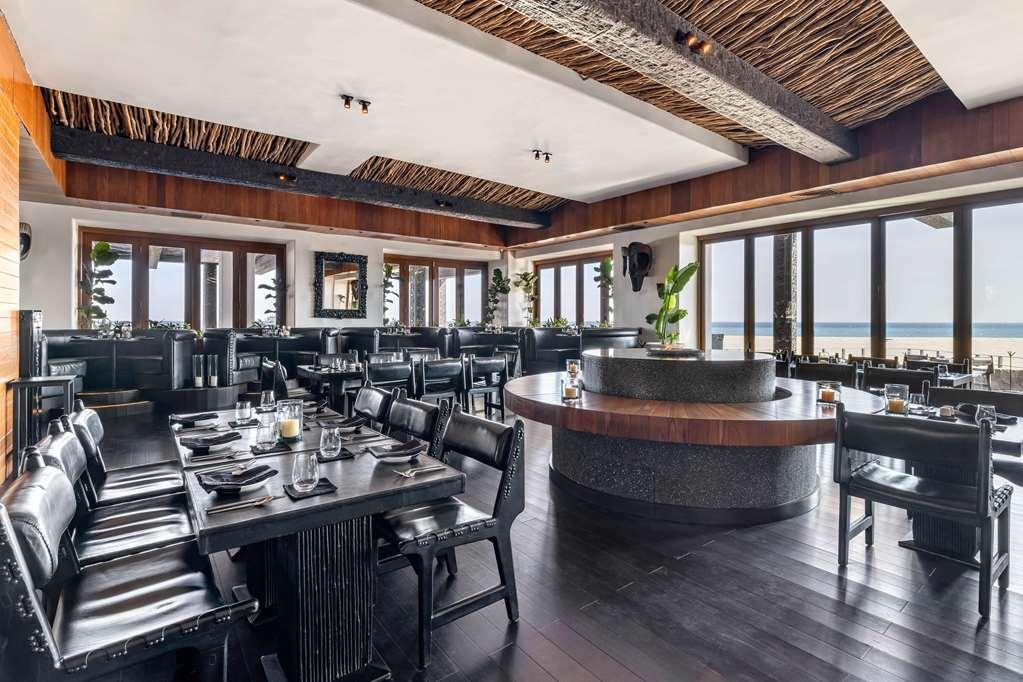 Cabo Azul Resort, a Hilton Vacation Club
