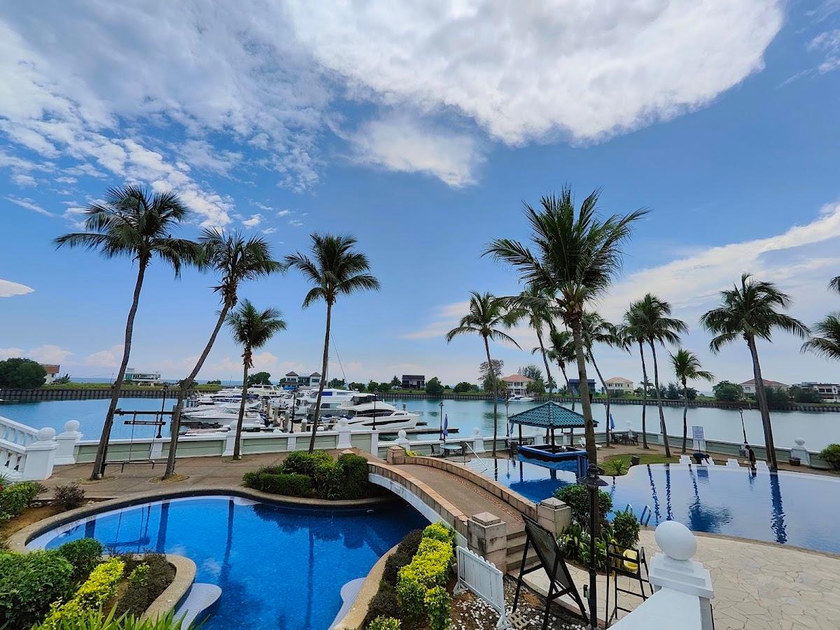 Avillion Admiral Cove