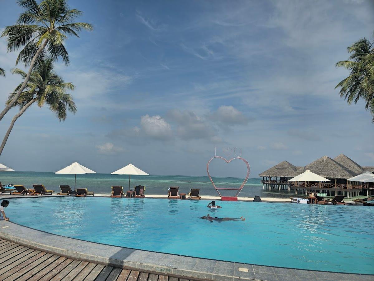 Medhufushi Island Resort