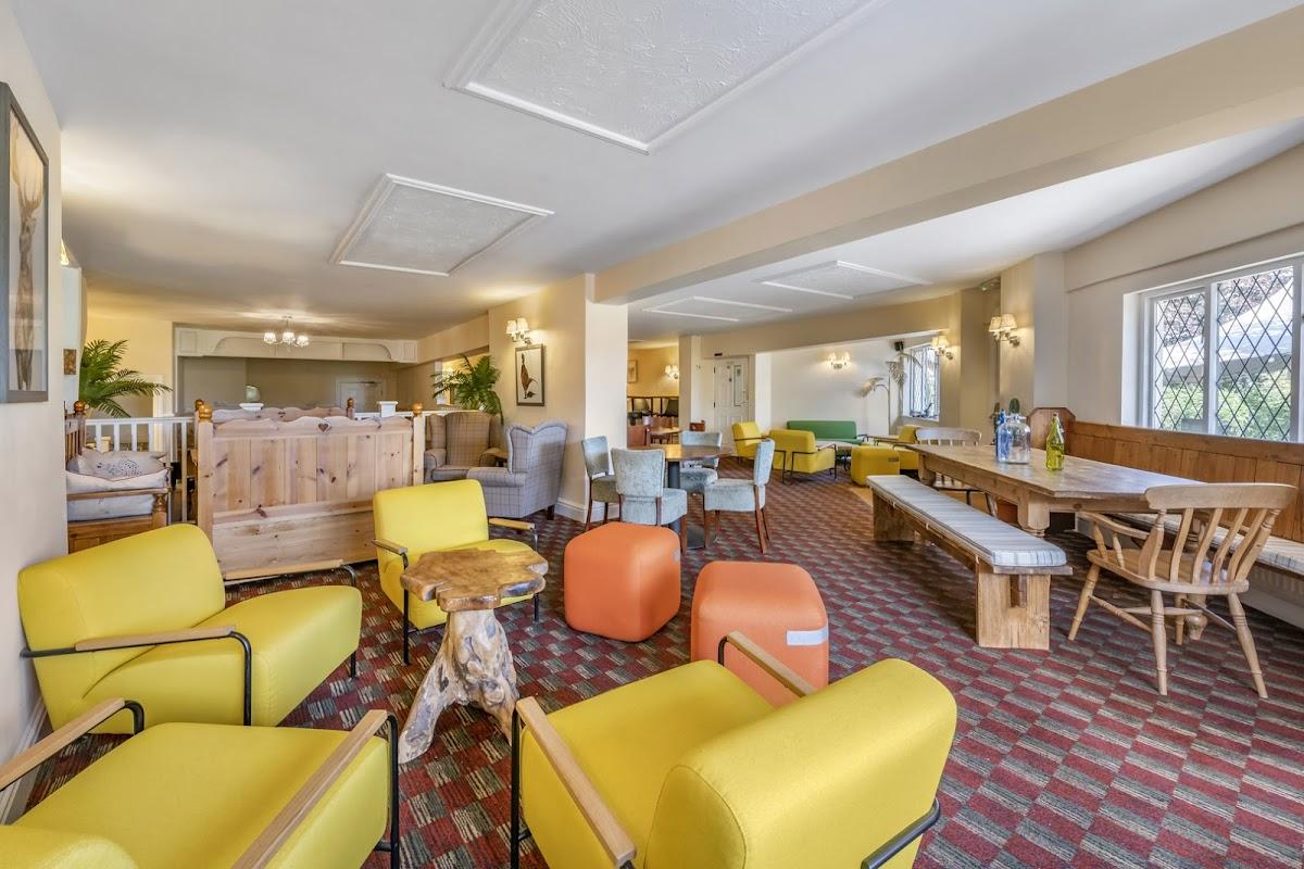 Woodford Bridge Country Club