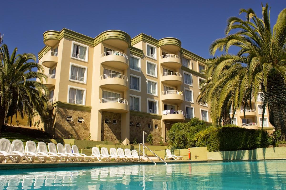 Hippocampus Resort & Club