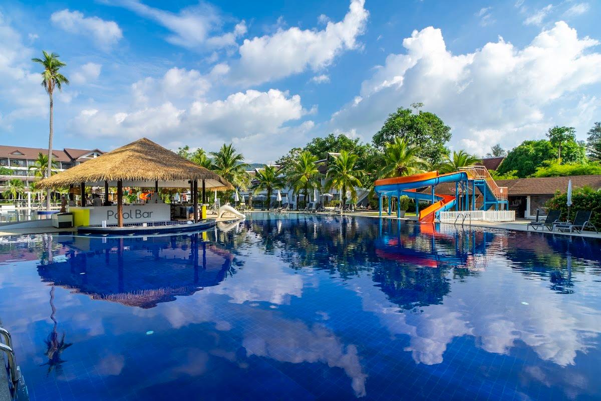 Sunwing Kamala Beach