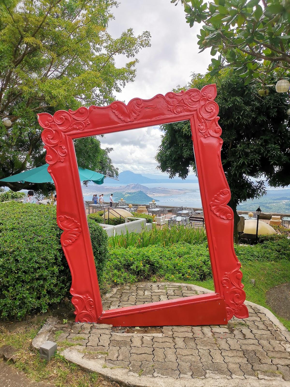 Taal Vista Hotel