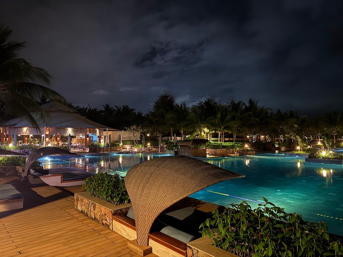 Fusion Resort Cam Ranh