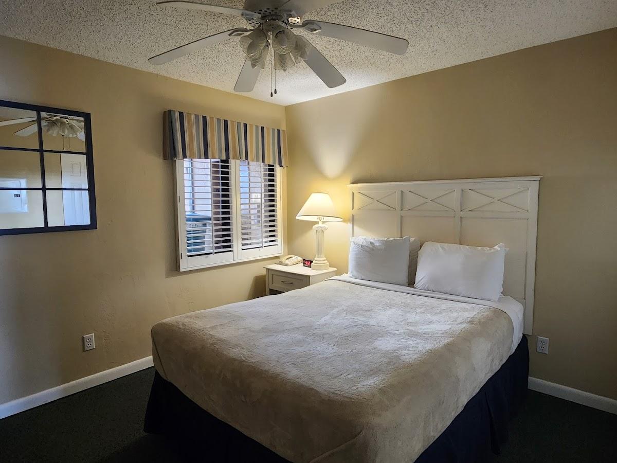 Tropic Shores Resort