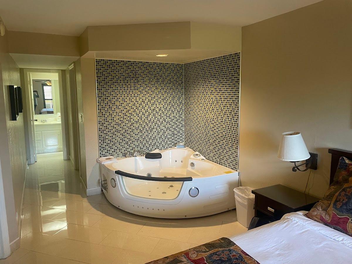 Ocean Reef Yacht Club & Resort