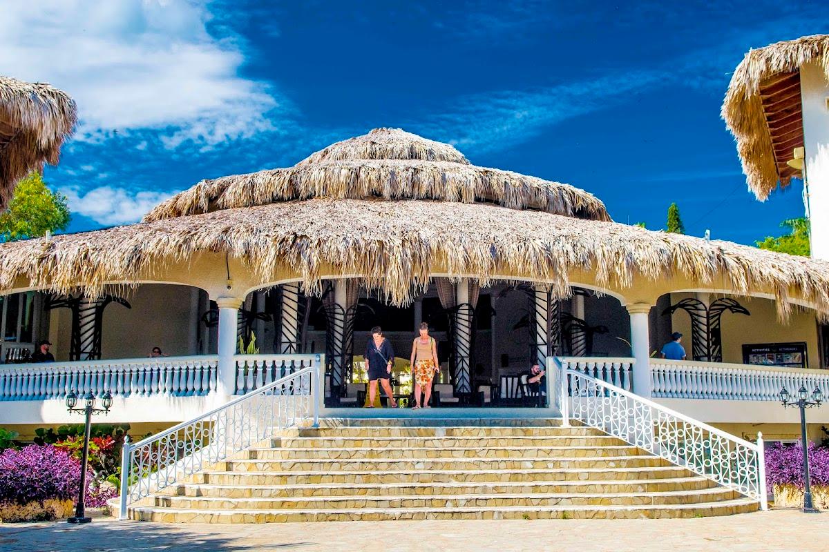 Cofresi Palm Beach & Spa Resort