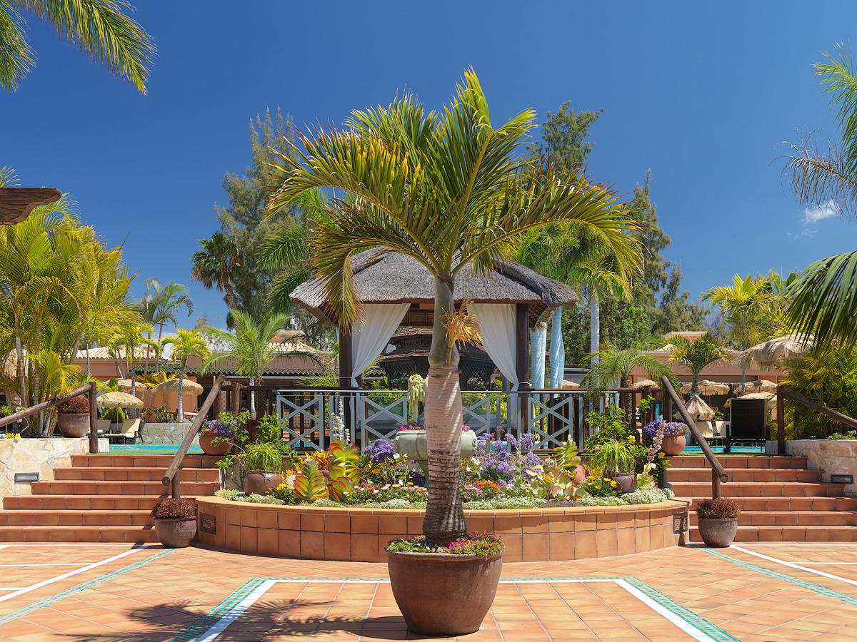 Colonial Village