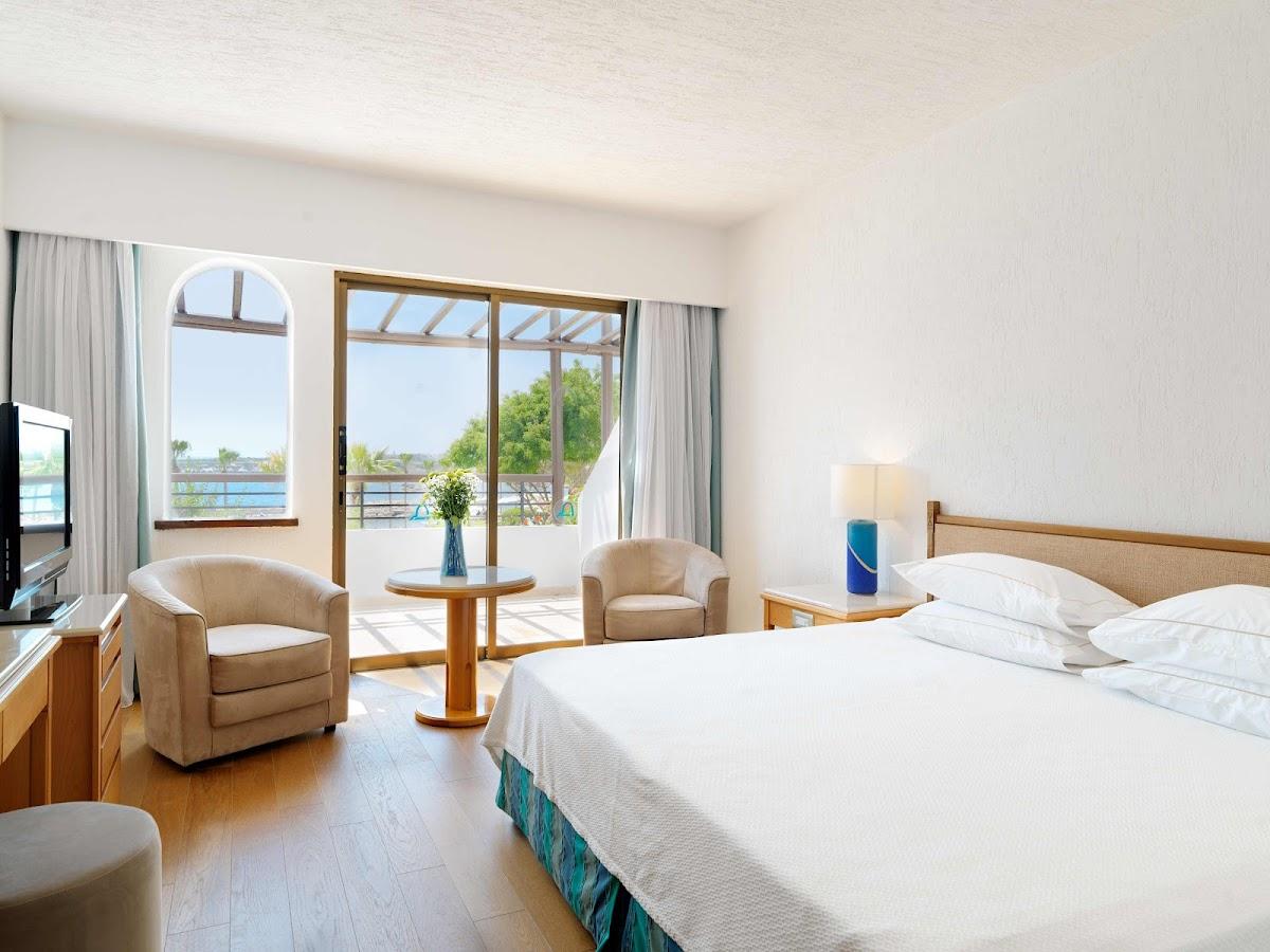 Panareti Paphos Resort