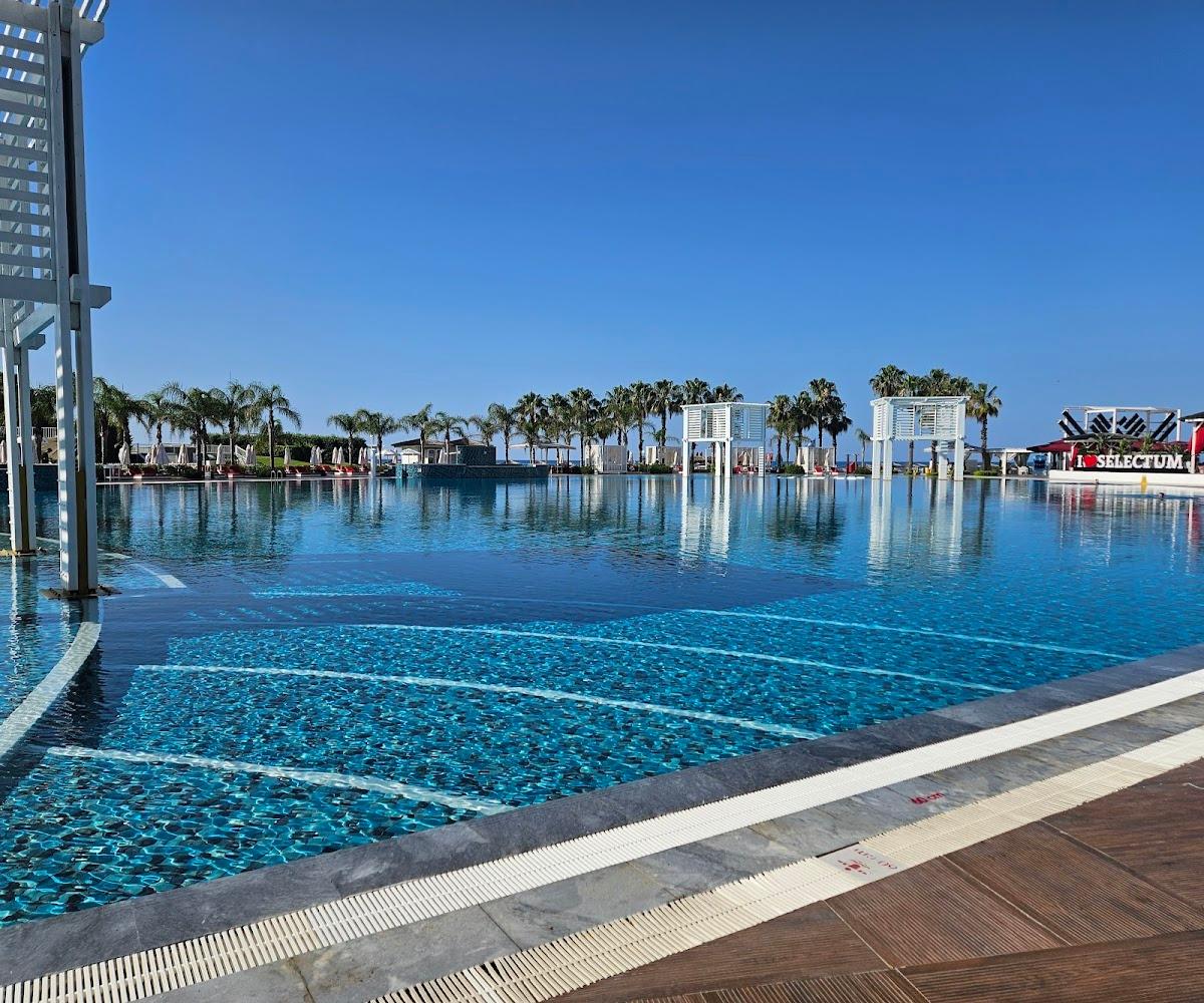 Selectum Luxury Resort