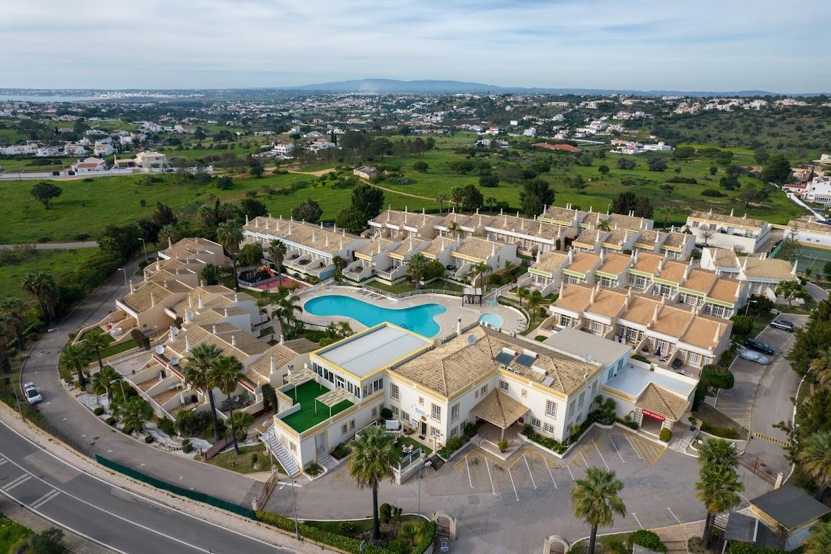 Ponta Grande Resort