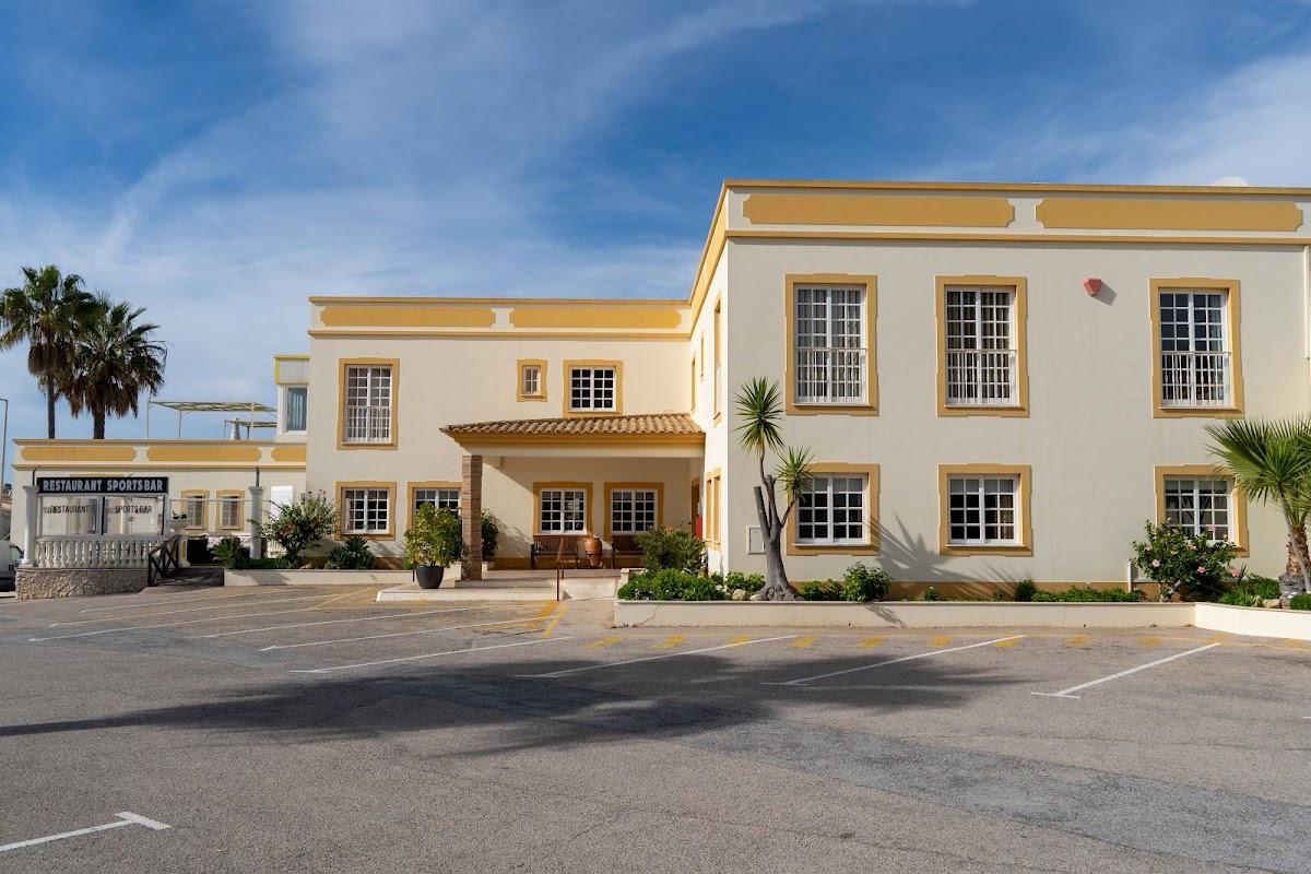 Ponta Grande Resort