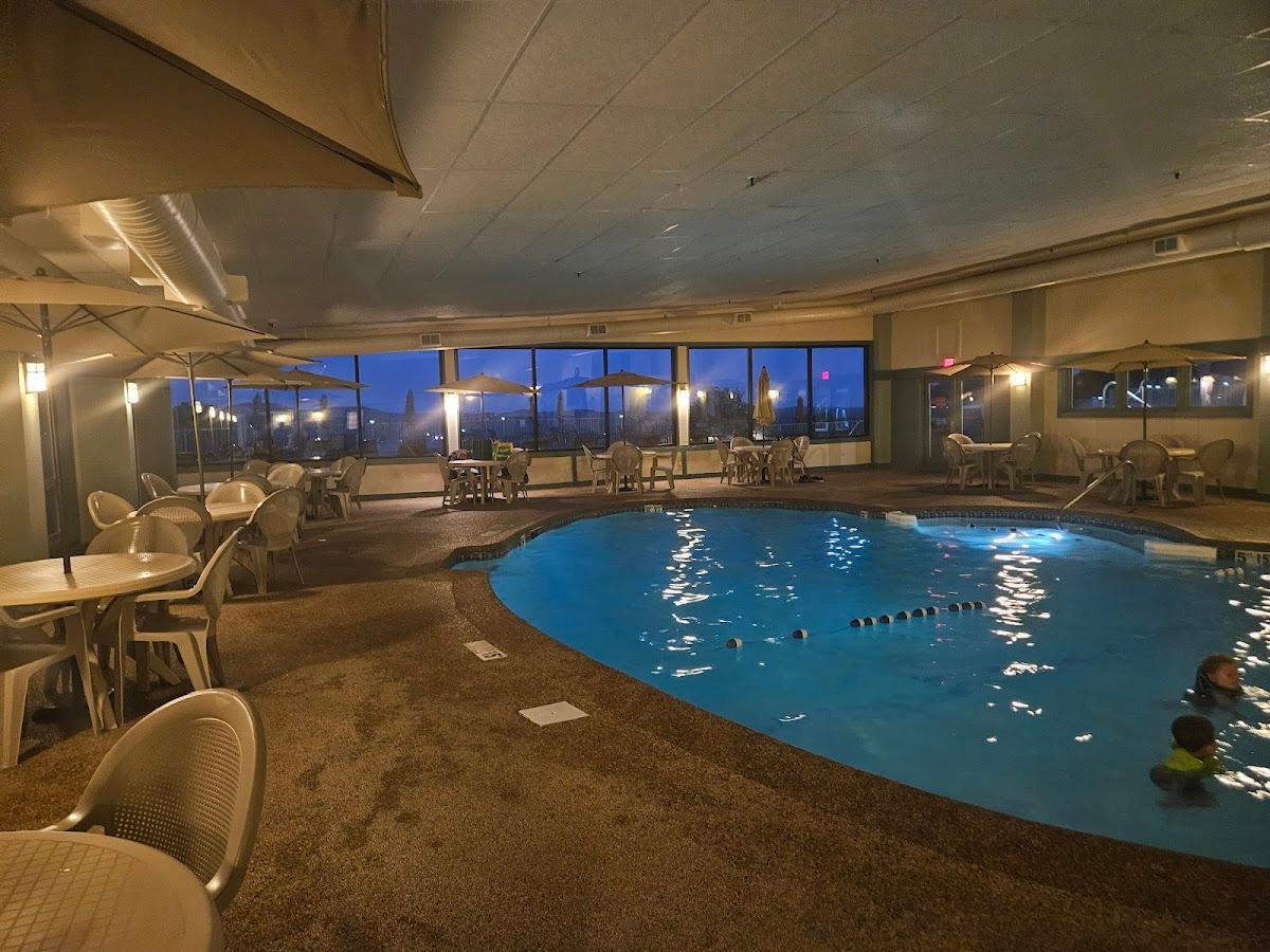 Steele Hill Resorts-West