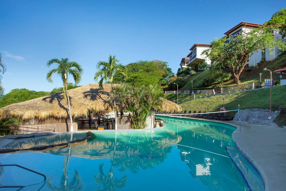 Villas Sol Hotel & Beach Resort