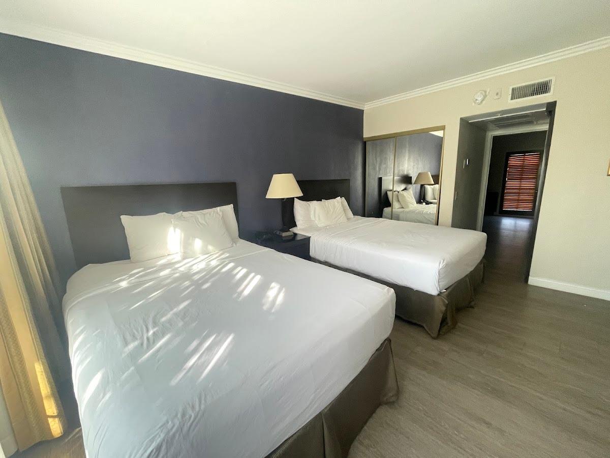 Radisson Suites Hotel Anaheim-Buena Park