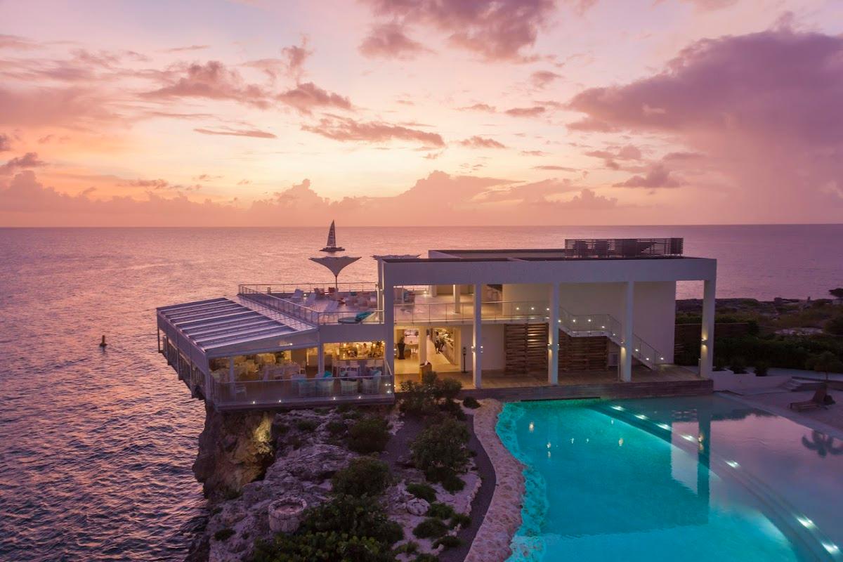 Sonesta Great Bay Beach Resort, Casino & Spa Adult Only