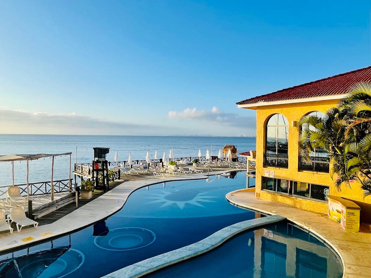 All Ritmo Cancún Resort & Waterpark