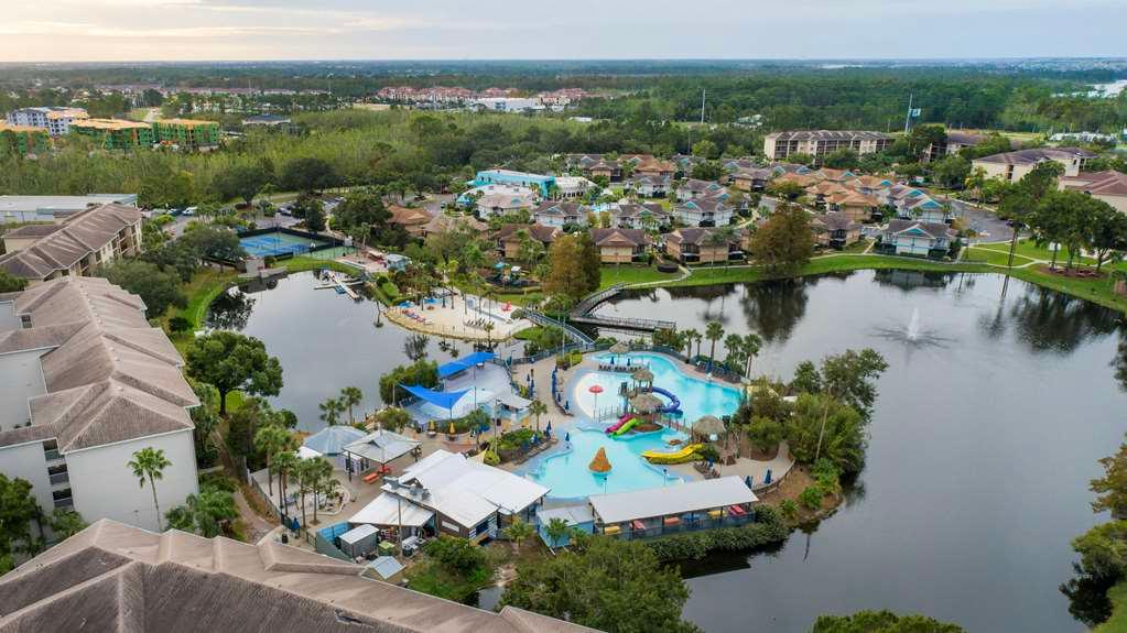Aqua Sol, a Hilton Vacation Club