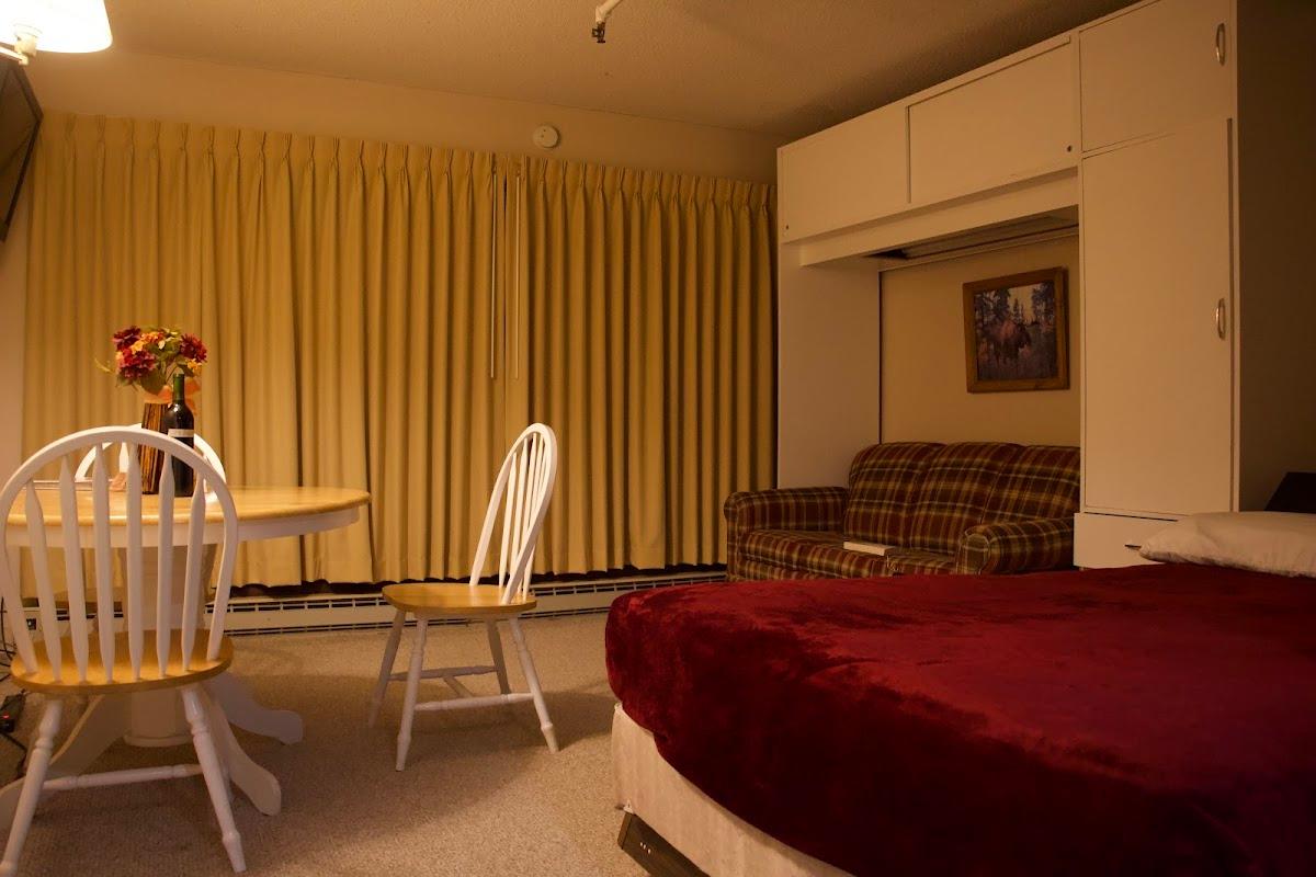 Evergreen Valley Resort and Villas