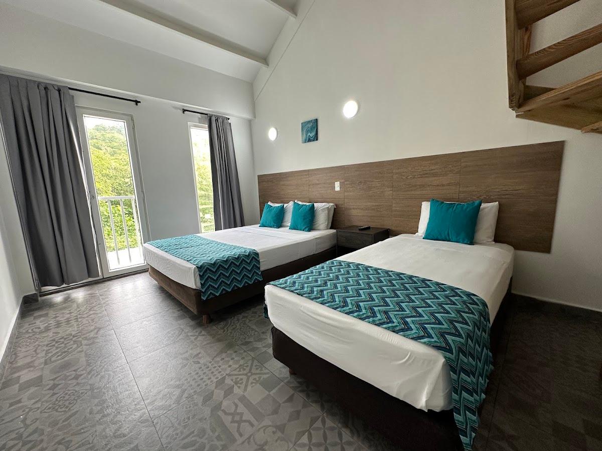 Hotel Blue Cove