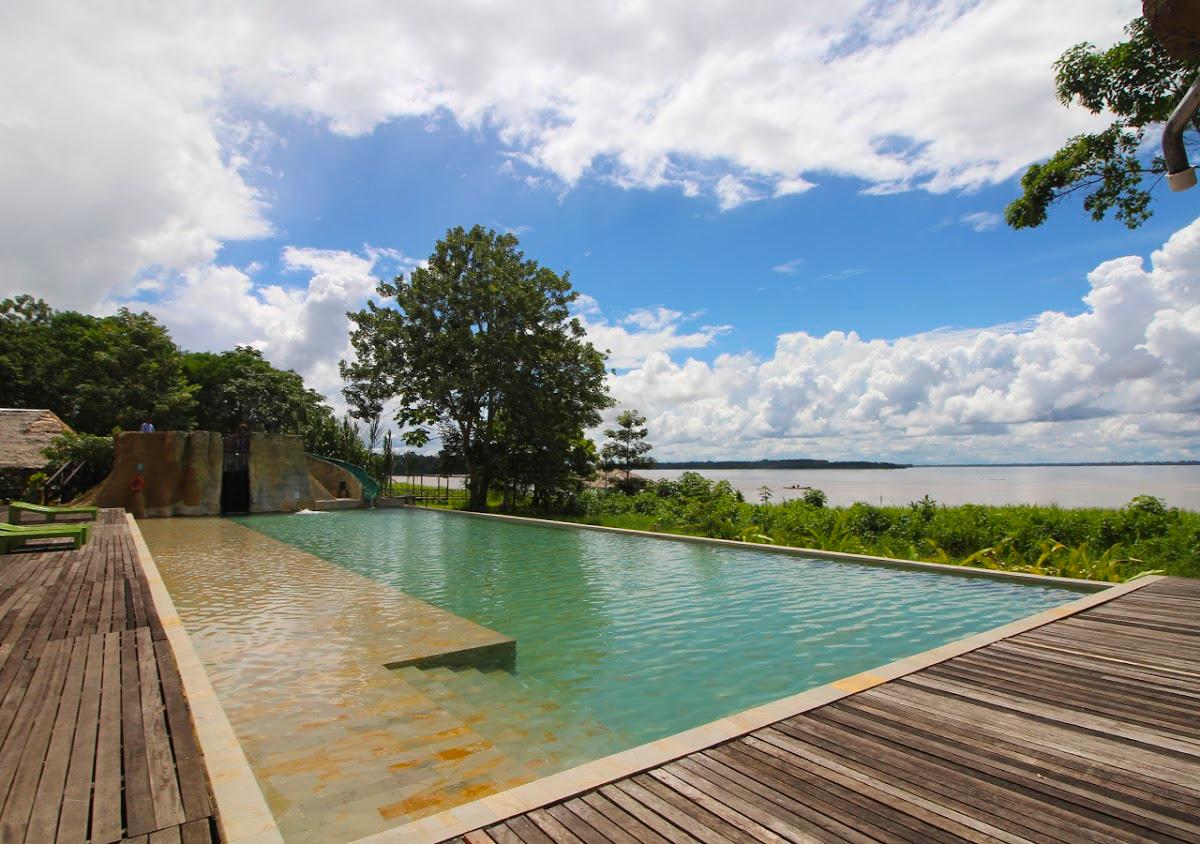 Hotel on Vacation Amazon