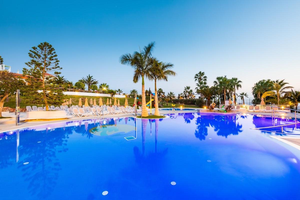 Hotel Tropical Park
