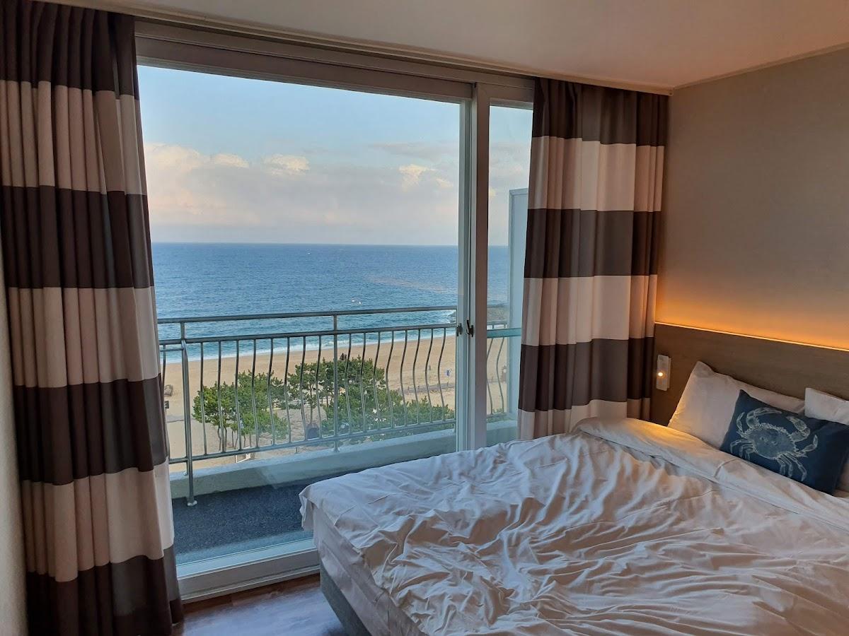 Kensington Resort Seorak Beach