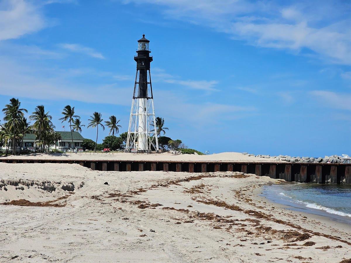 Lighthouse Cove Resort