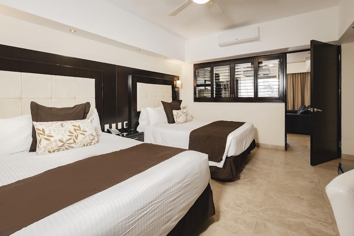 Marinaterra Hotel