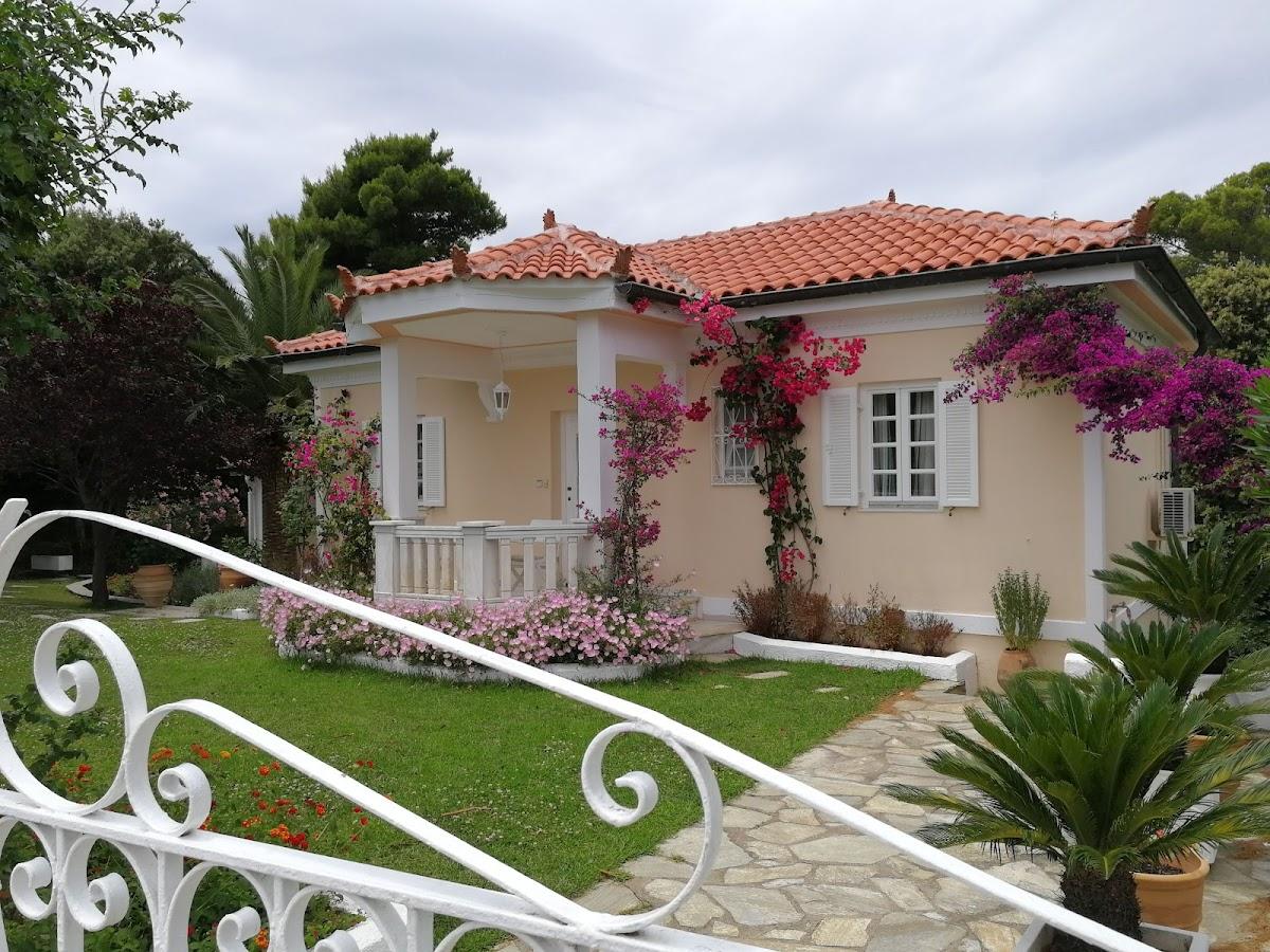Nostos Village