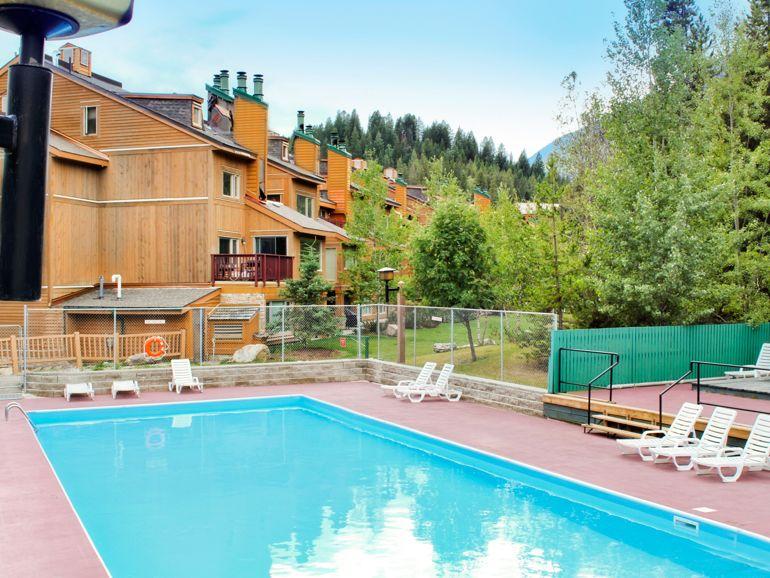 Panorama Vacation Retreat at Horsethief Lodge