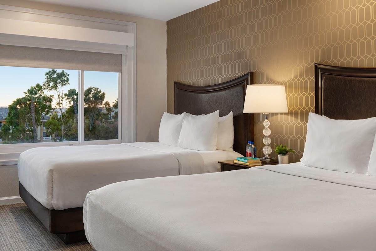 Peacock Suites