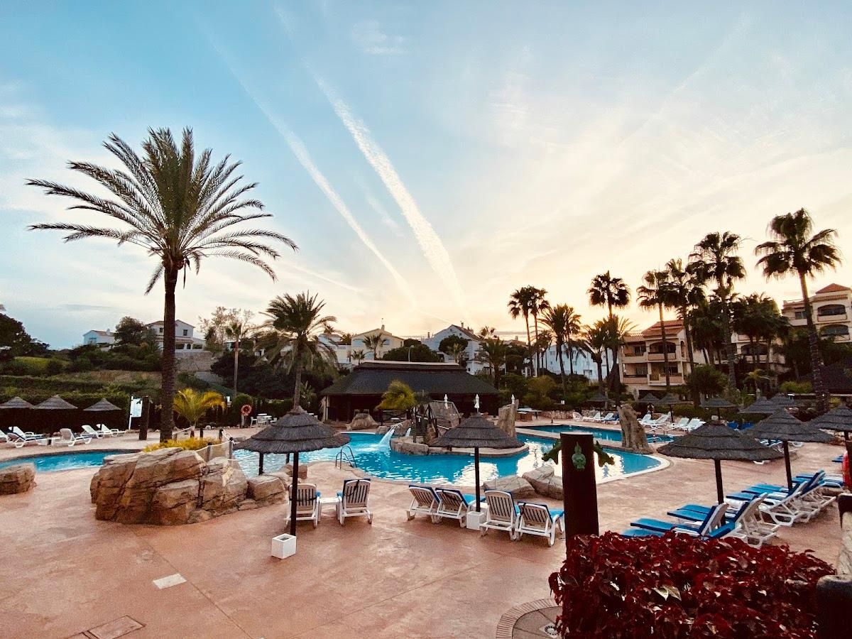 Ramada Hotel and Suites Marina Park