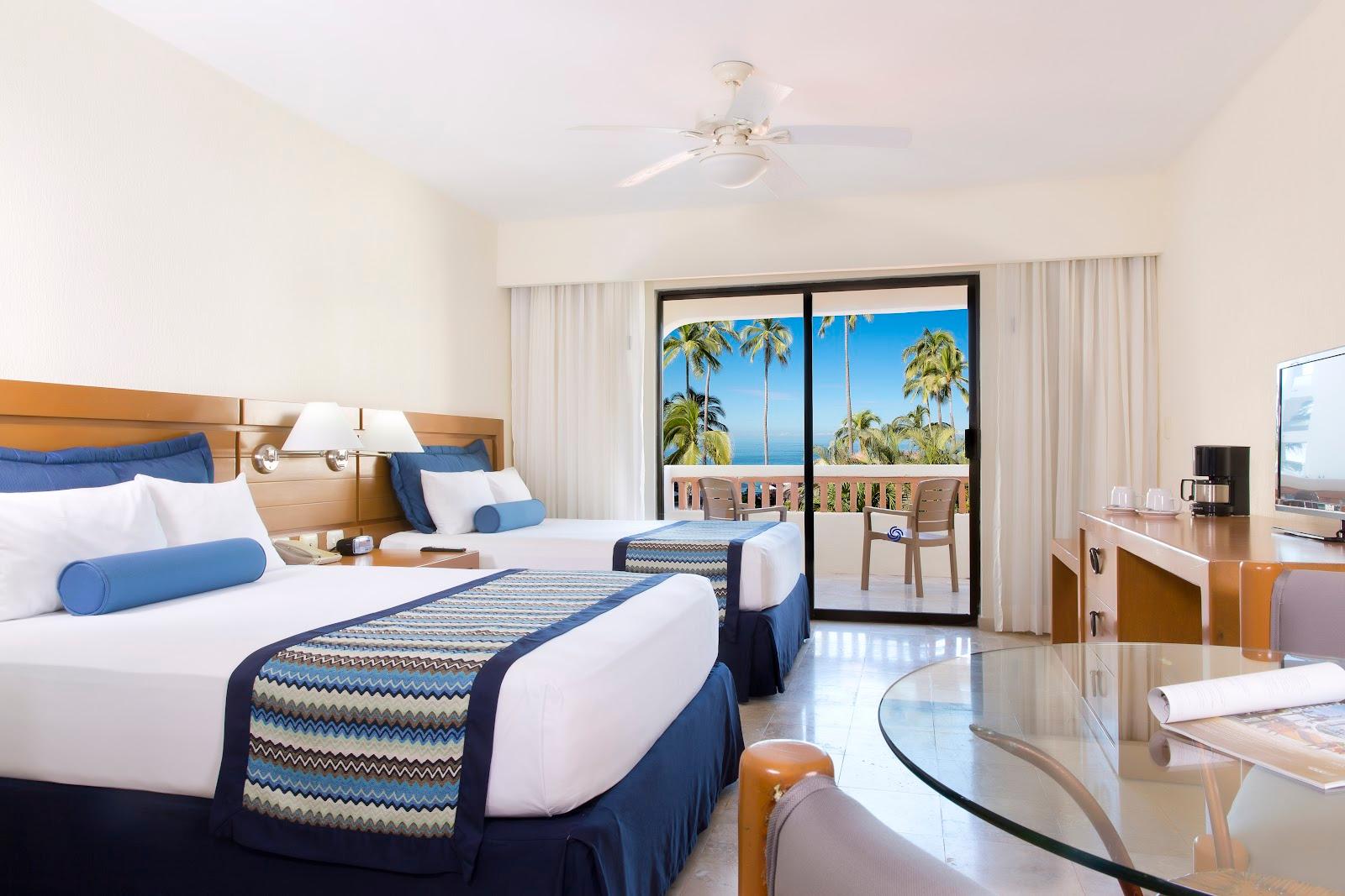 Shell Vacations Club @ Plaza Pelicanos Grand Beach Resort - Mexico
