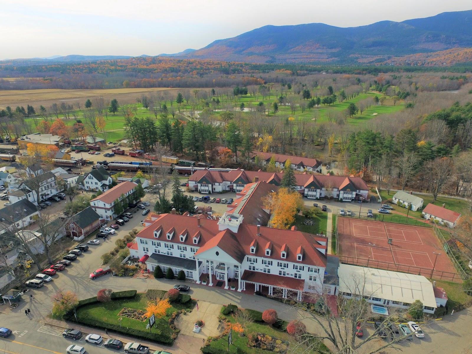 The Suites at Eastern Slope Inn