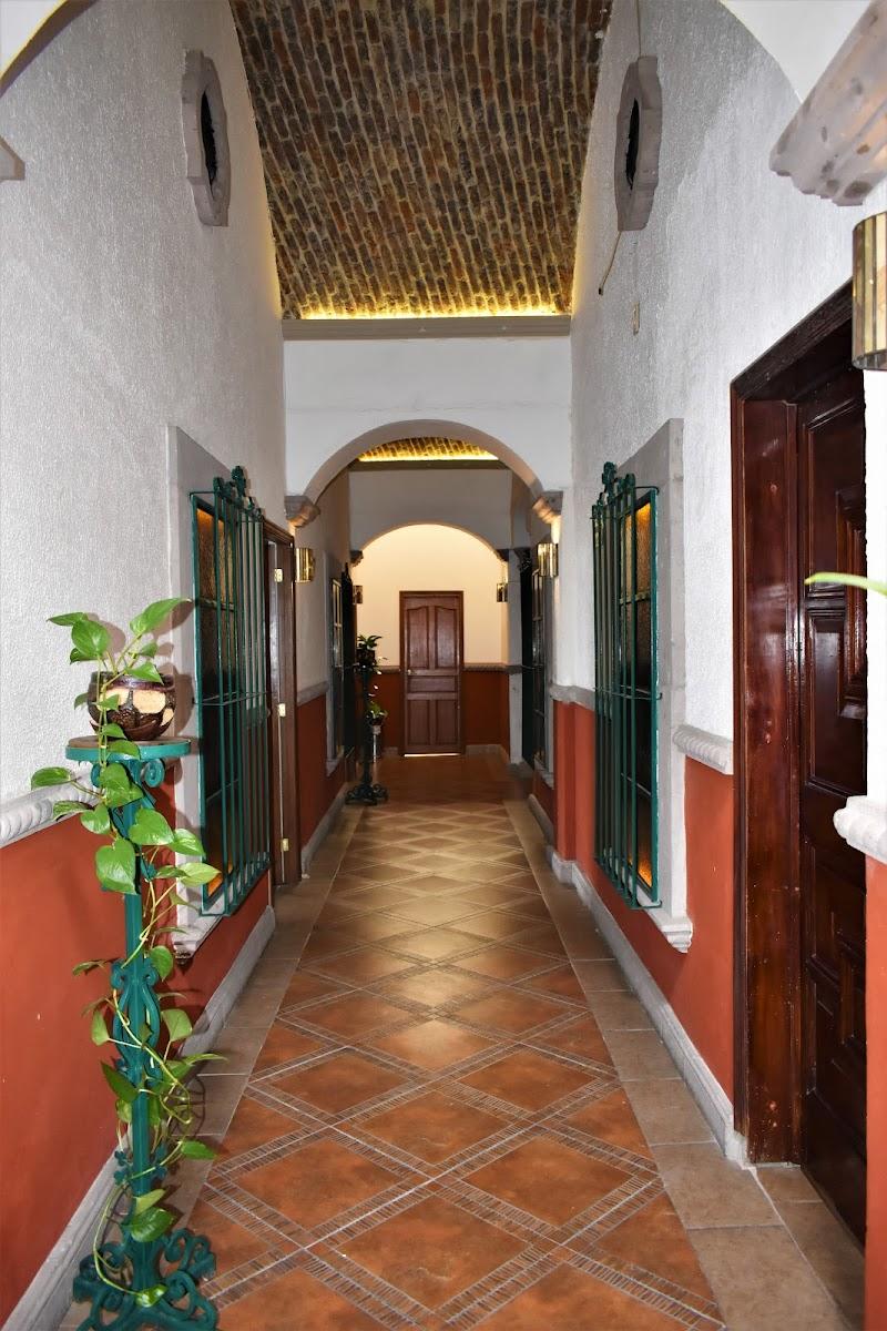Condo Hotel Posada la Ermita - Mexico