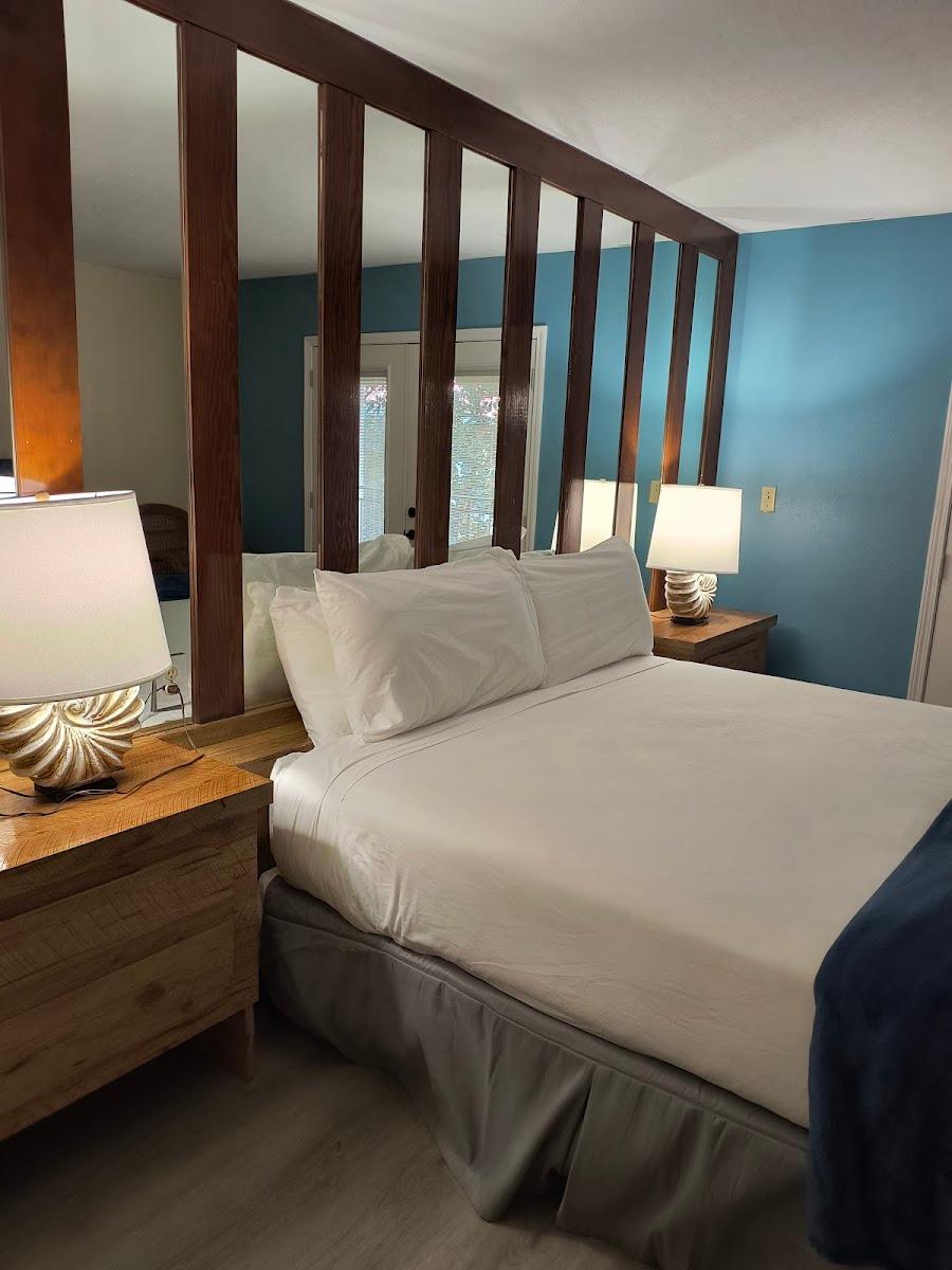 Sapphire Resorts @ Royal Holiday Beach Resort