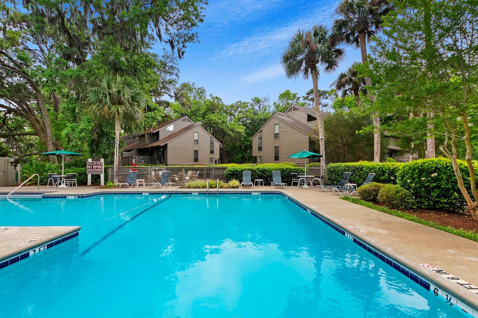 Spicebush at Sea Pines Resort Harbour Town Yacht Club - United States