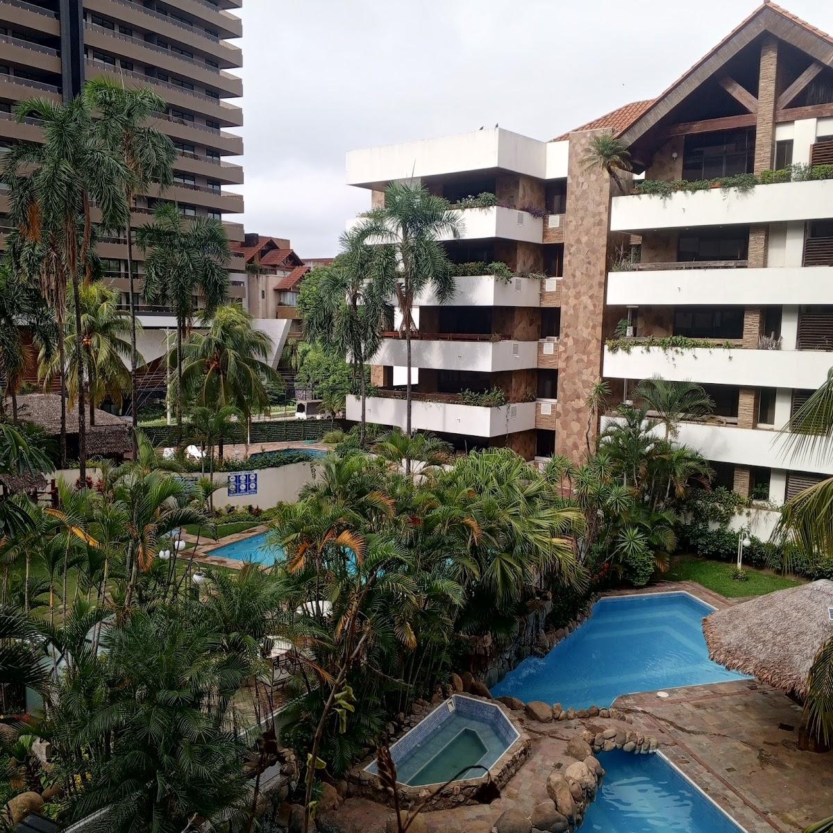 Yotaú All Suites Hotel