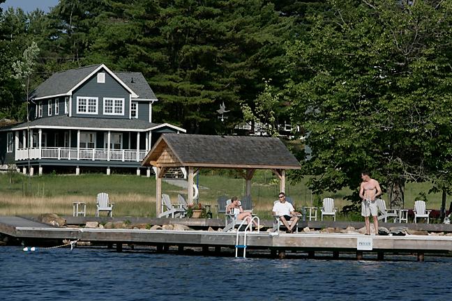 Chandler Point Cottage Community - Canada