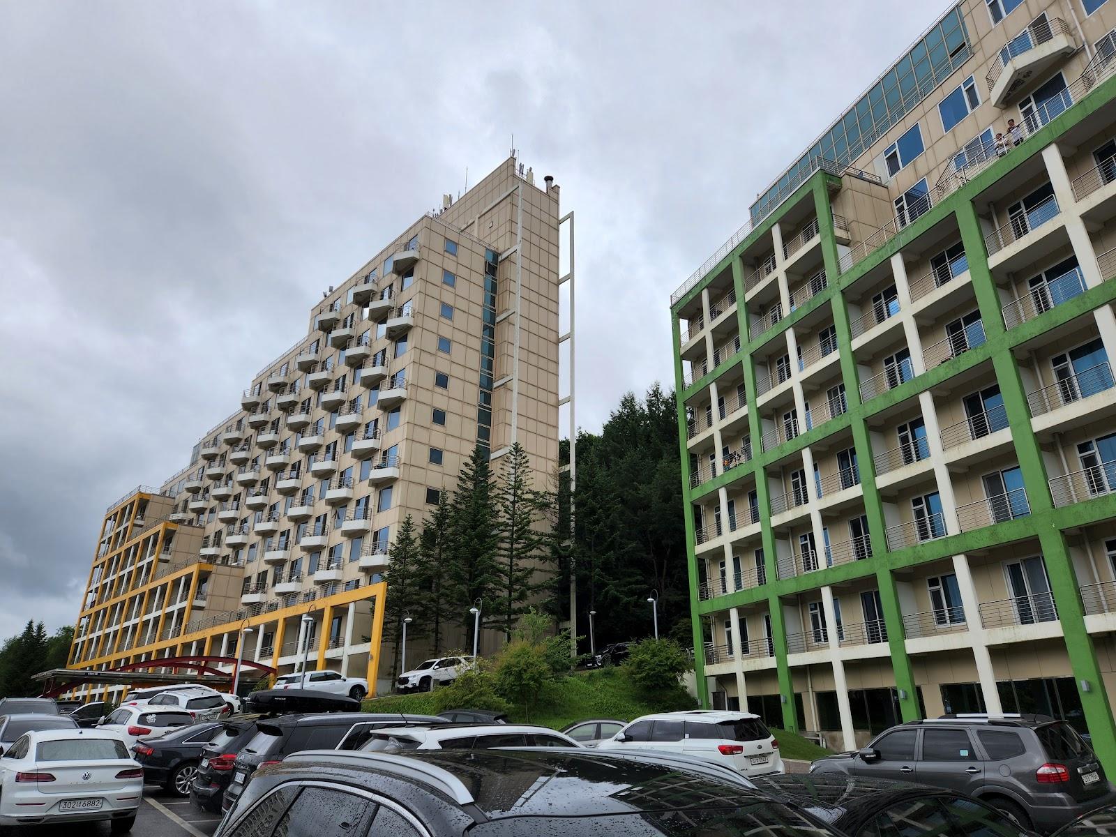 Hanwha Resort Phoenixpark - South Korea