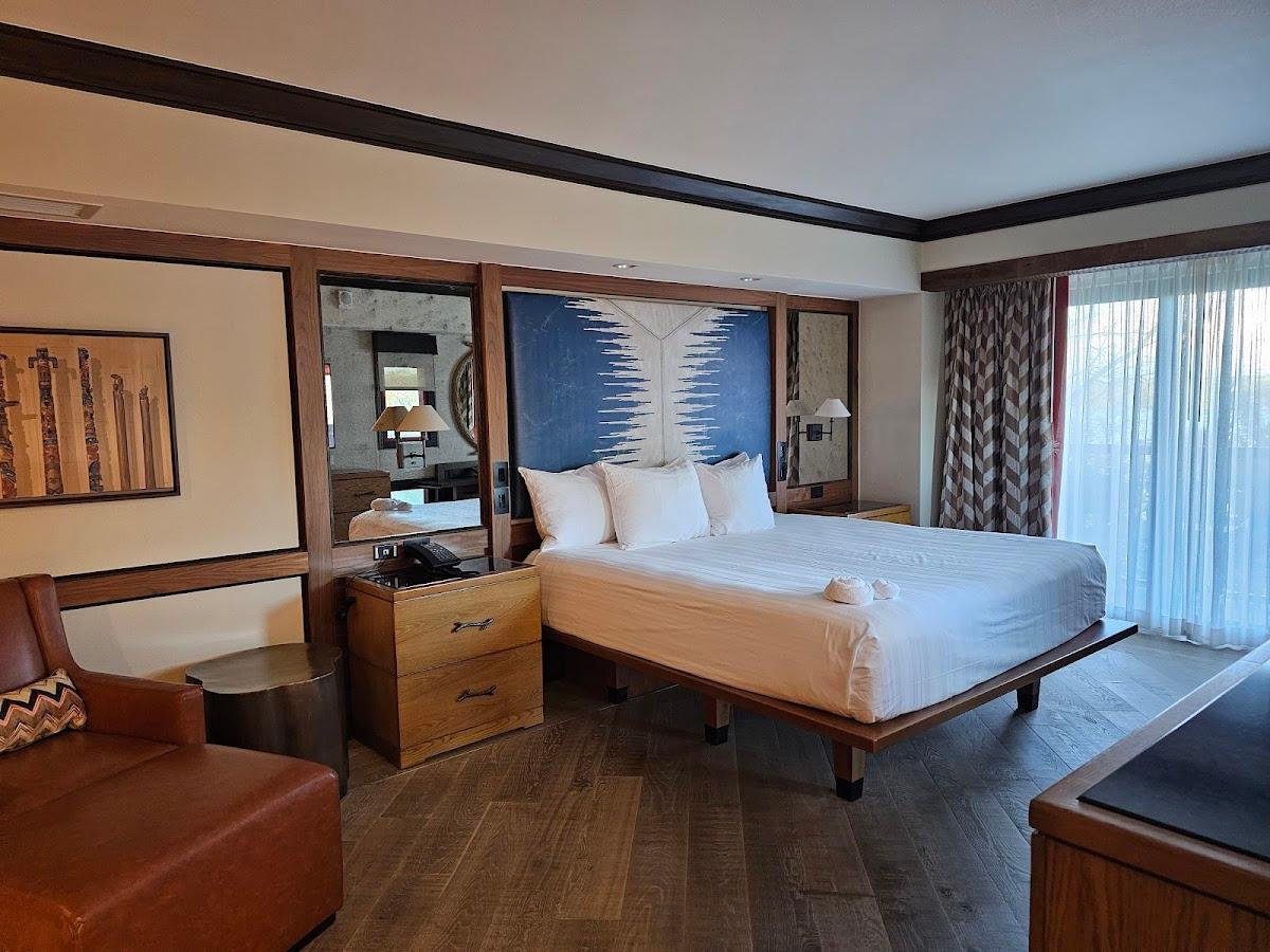 Copper Creek Villas & Cabins at Disney's Wilderness Lodge